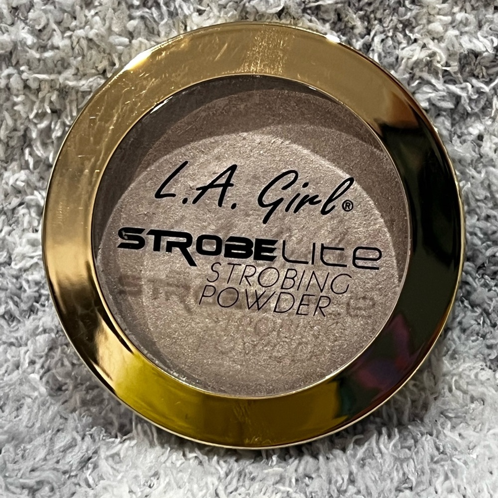 LA Girl Strobe Lite Highlighter